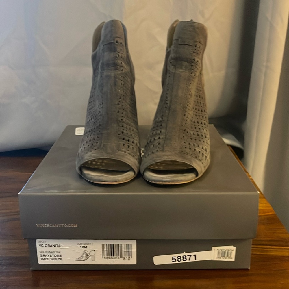 Vince Camuto Cranita Heel Sandal Sz 10 with box
